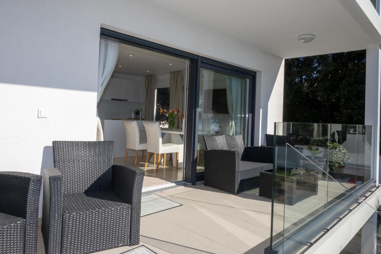 ביבינייה Paradise On The Beach Apartments מראה חיצוני תמונה