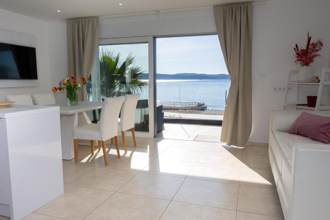 ביבינייה Paradise On The Beach Apartments מראה חיצוני תמונה